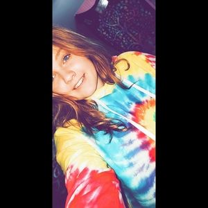 Meet your Posher, Kayla